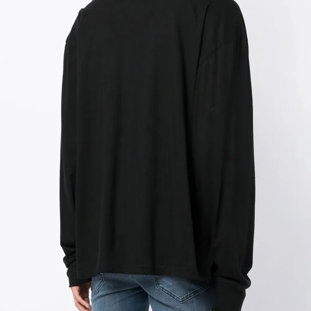 футболка с круглым вырезом