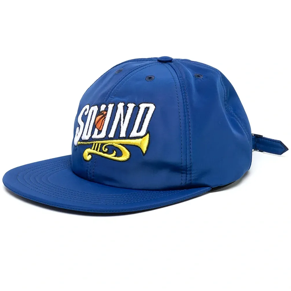 Бейсболка с вышивкой Sound