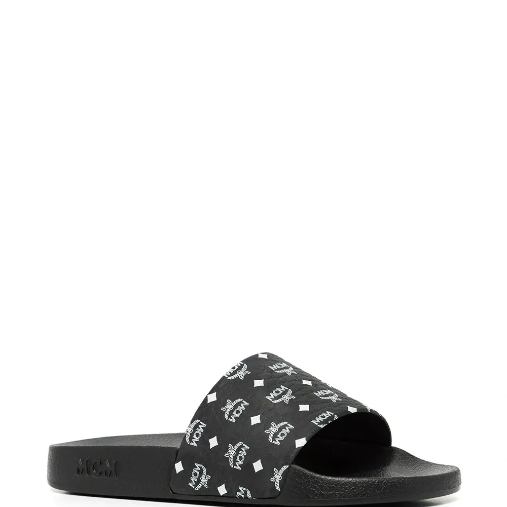 Шлепанцы с монограммой