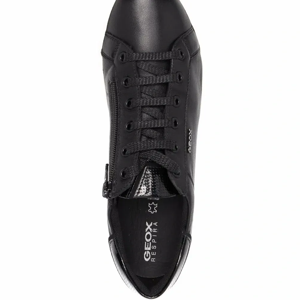 кеды с логотипом