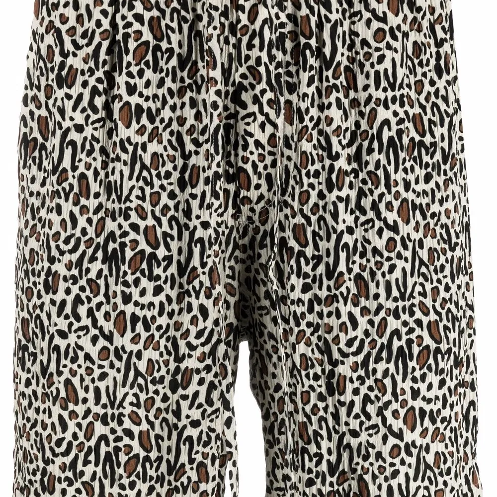 Спортивные шорты с леопардовым принтом