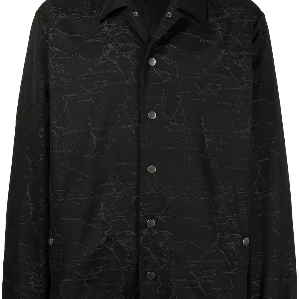 Рубашка на пуговицах с узором