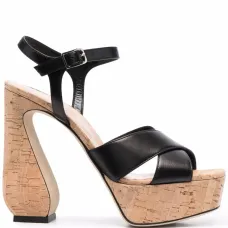 Босоножки на платформе