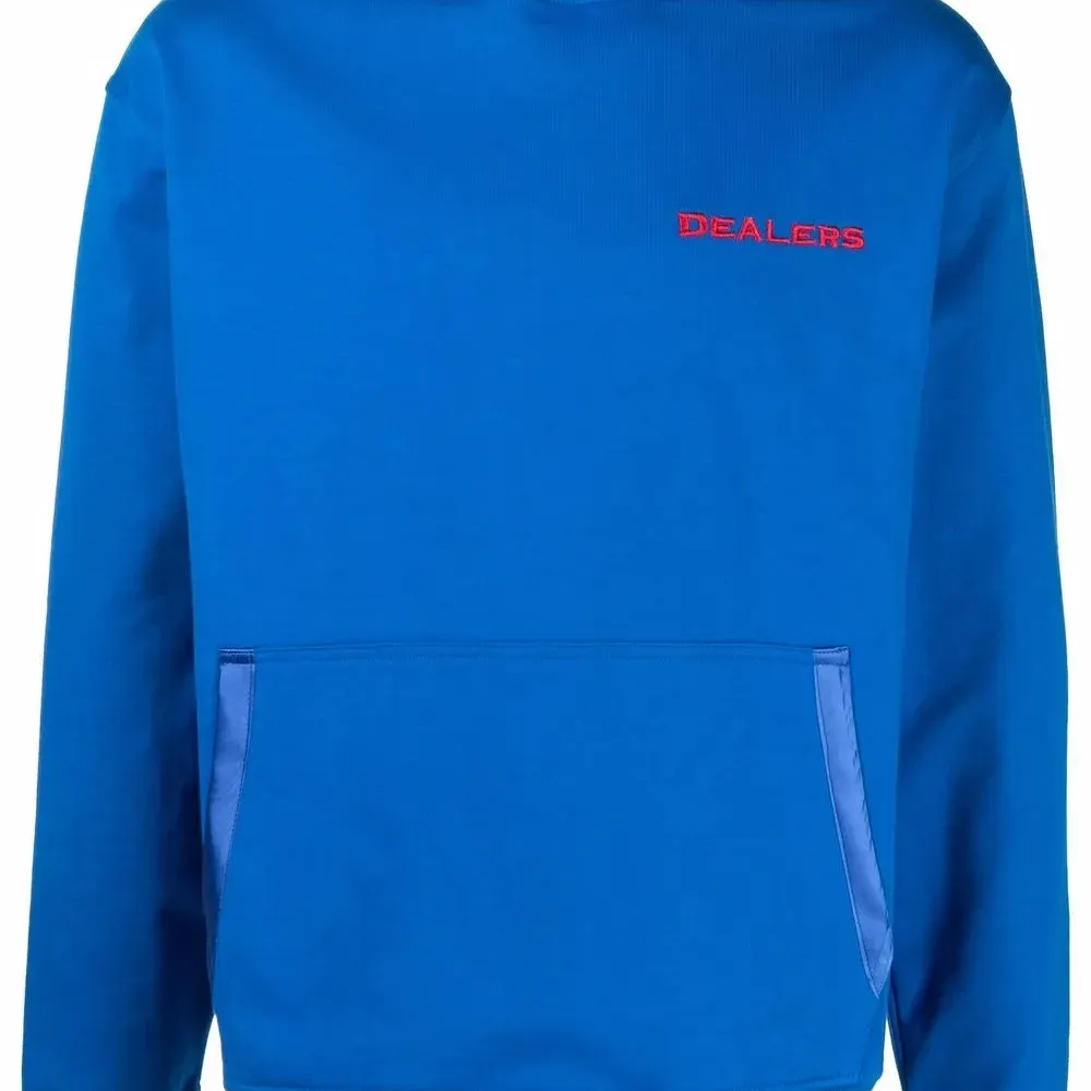 Худи с вышивкой