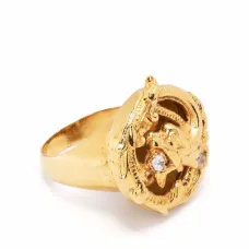 Кольцо с кристаллами Кольцо с кристаллами