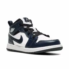 Кроссовки Jordan 1 Mid