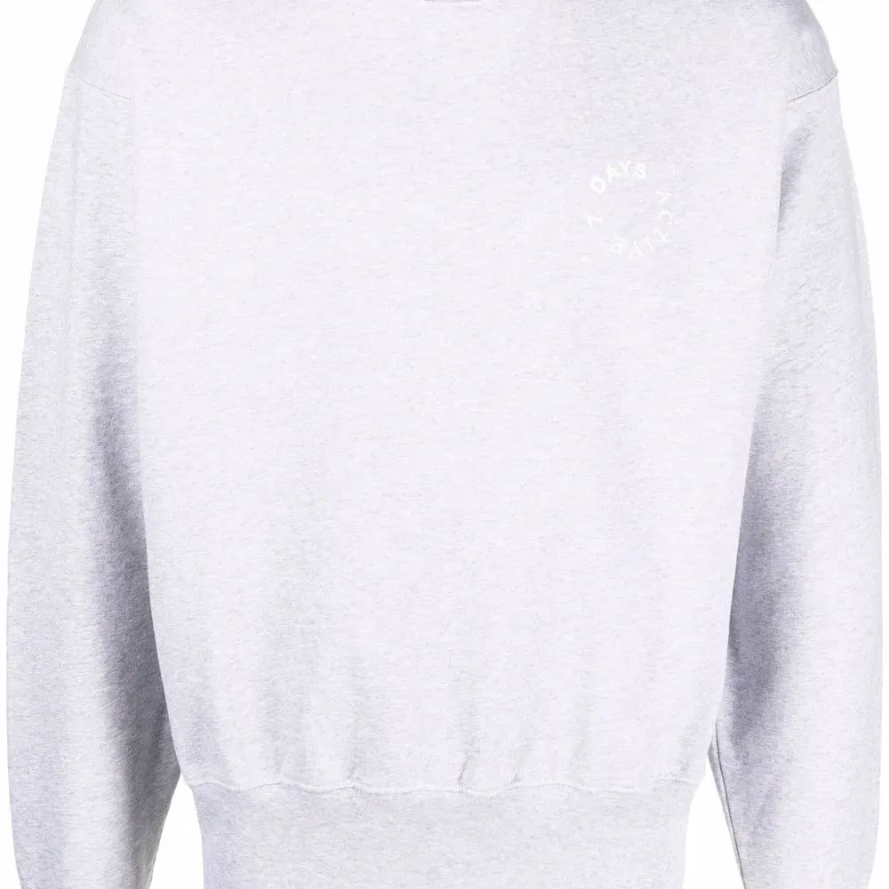 Толстовка Monday с круглым вырезом