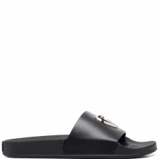 Шлепанцы с металлическим логотипом