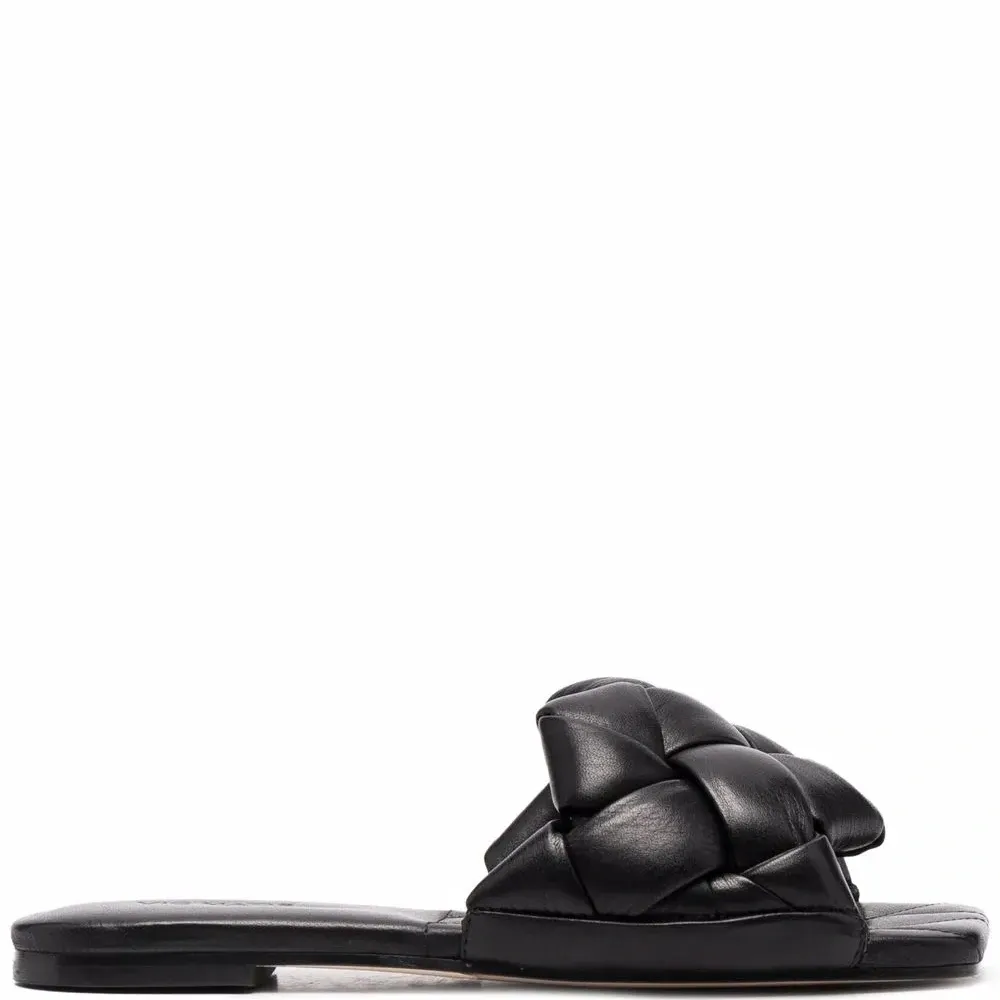 Сандалии с квадратным носком