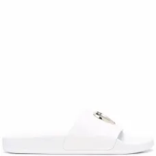 Шлепанцы с металлическим декором