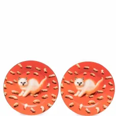 Тарелка с графичным принтом