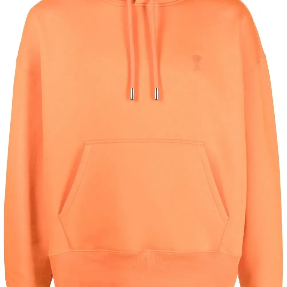 Худи с кулиской и вышивкой