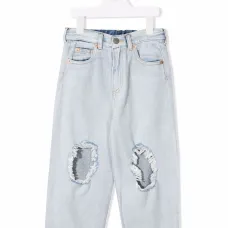 Джинсы с прорезями