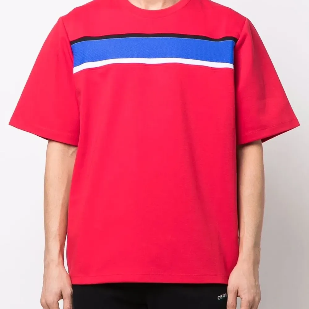 Футболка с контрастной полоской