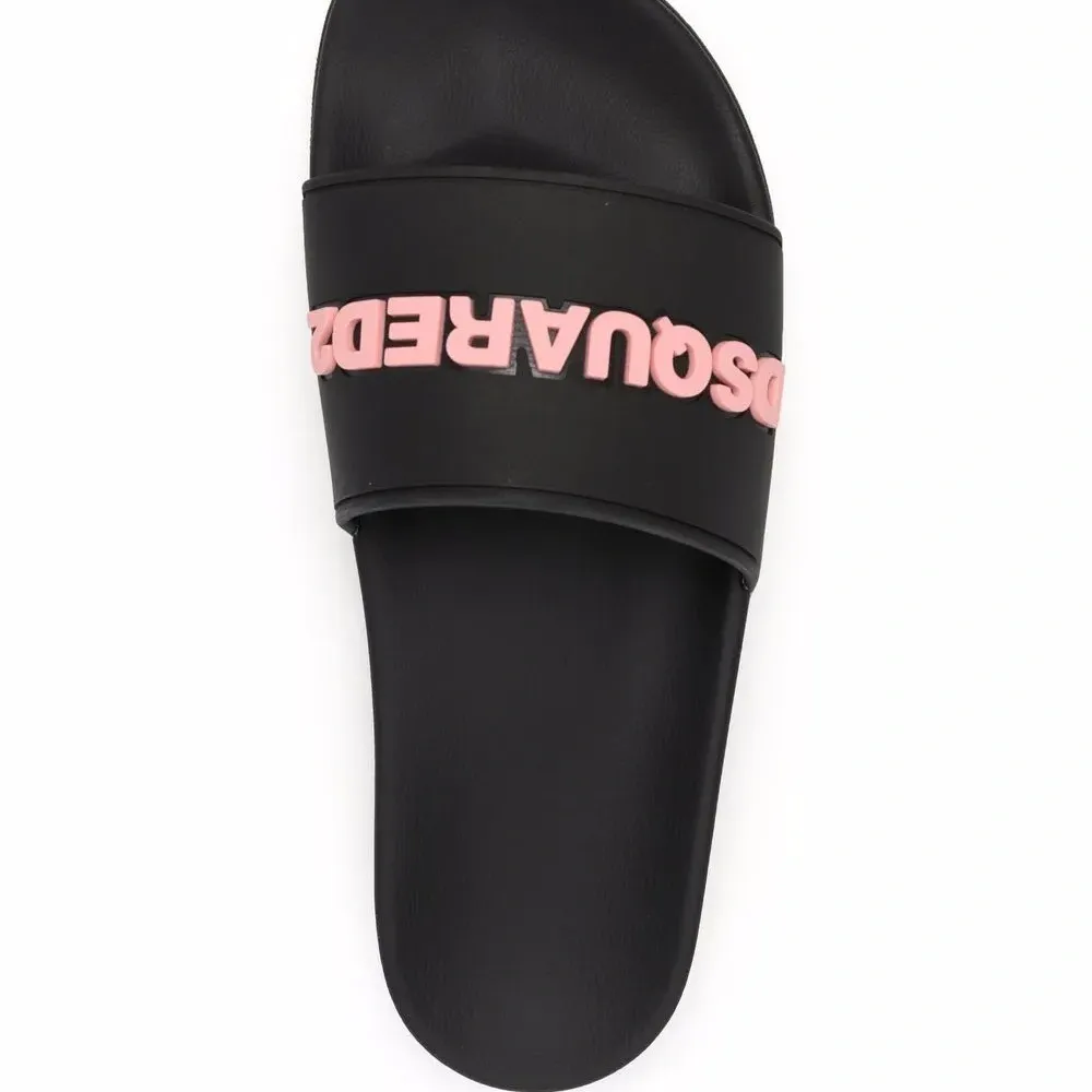 Шлепанцы с логотипом