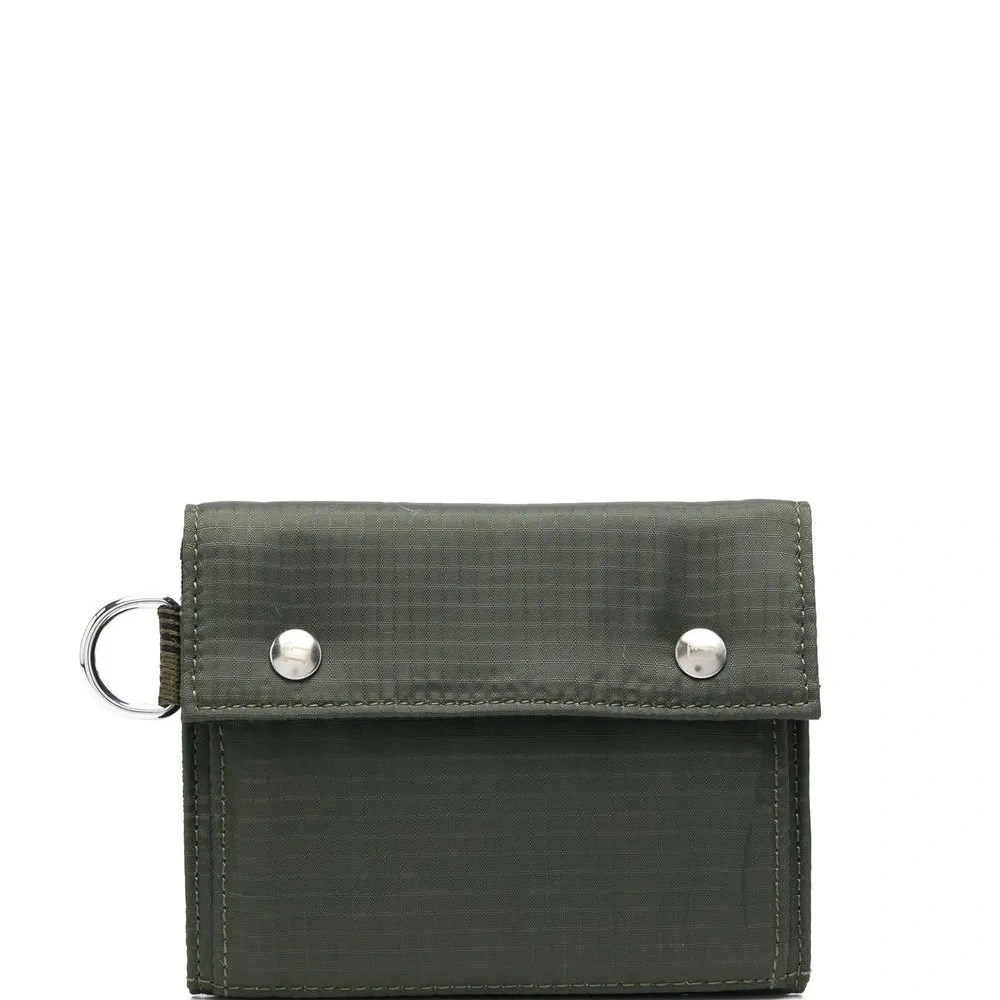 Кошелек с тисненым логотипом