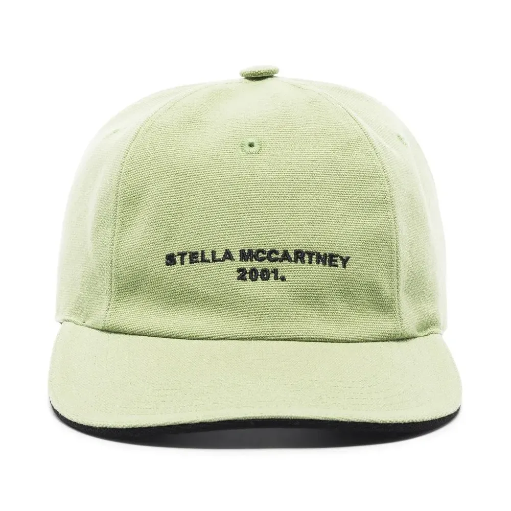 Бейсболка с вышитым логотипом