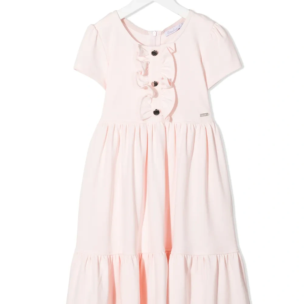 Присборенное платье с оборками