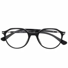 Очки в круглой оправе