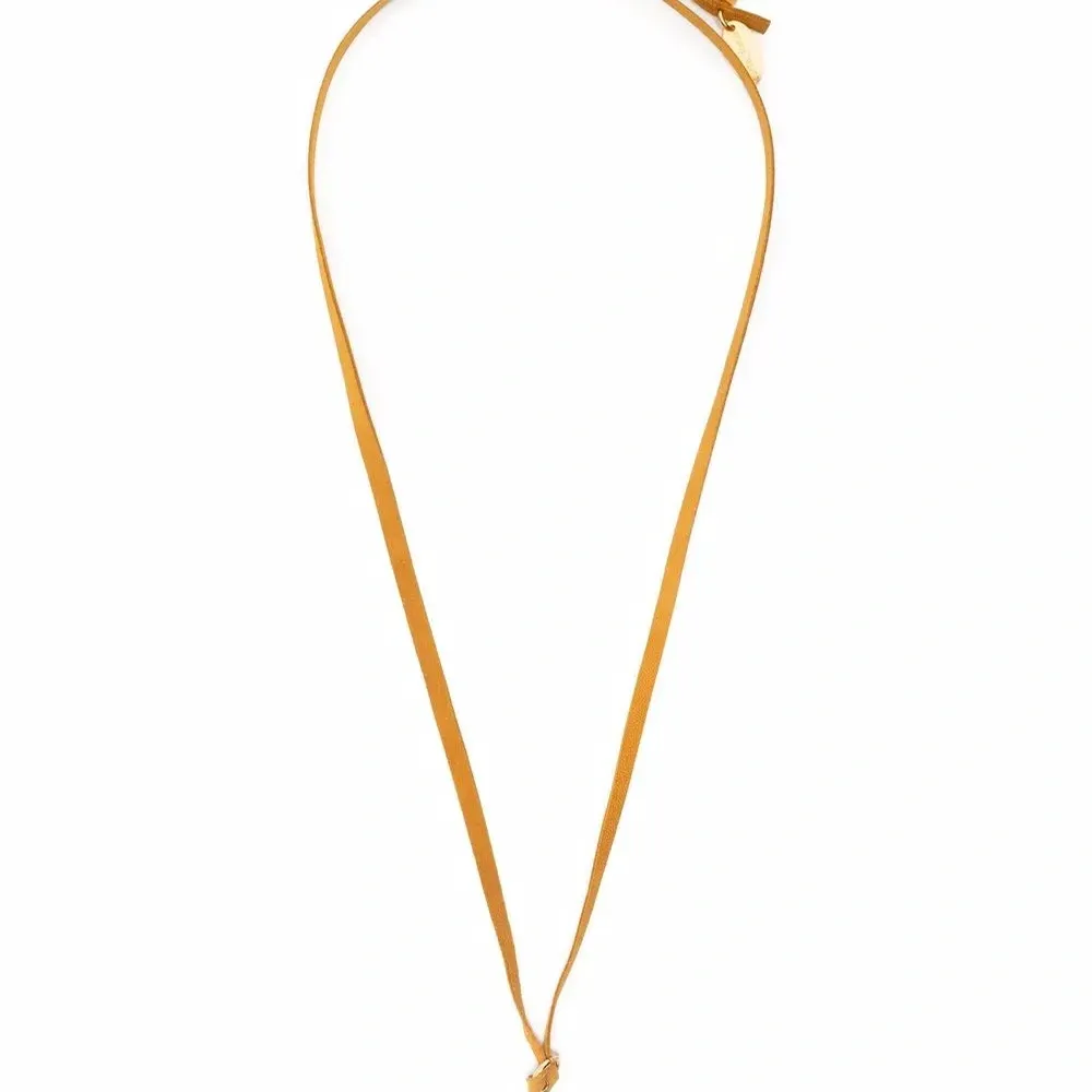 Колье с подвеской