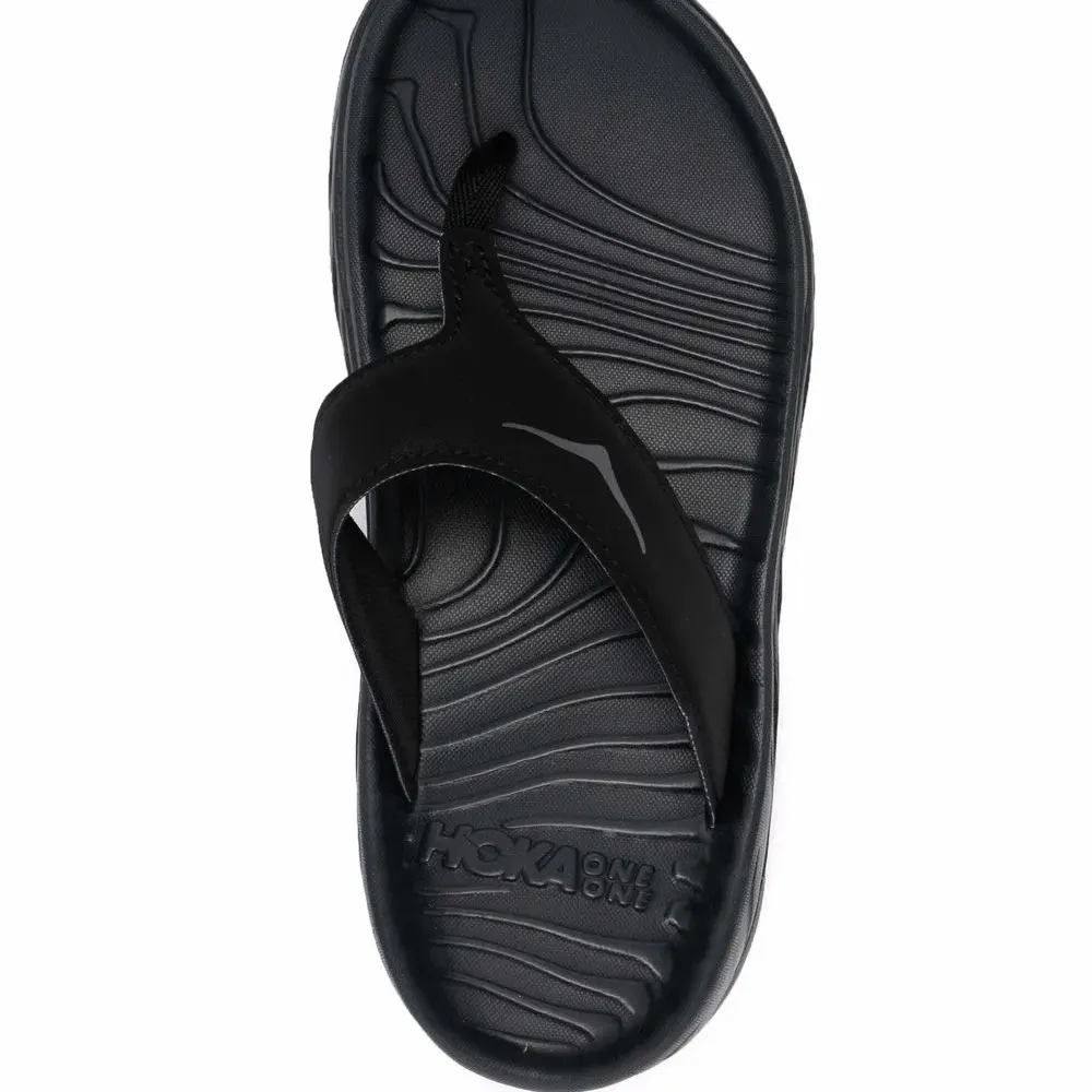 Шлепанцы на танкетке