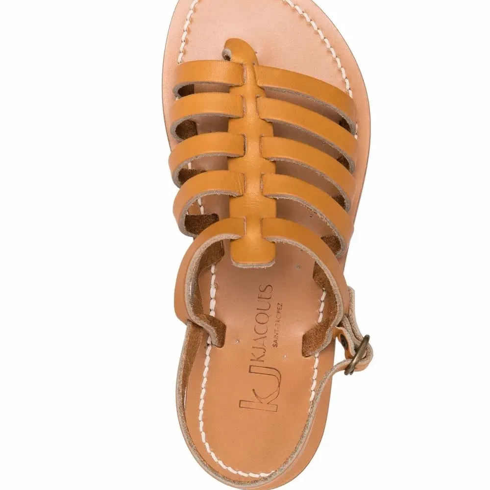 Сандалии с ремешками