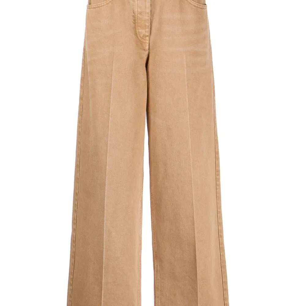 Широкие джинсы с поясом