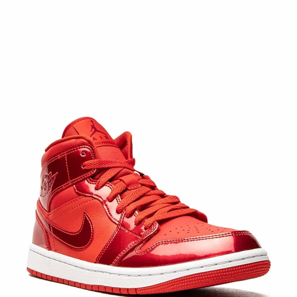 Кроссовки Air Jordan 1 Mid