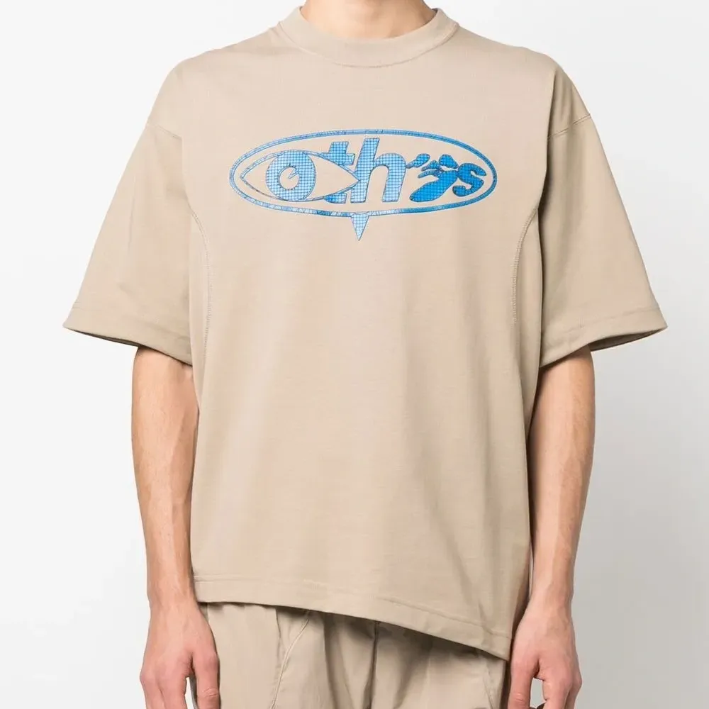 Футболка с принтом граффити