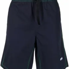 Спортивные шорты с вышитым логотипом Спортивные шорты с вышитым логотипом