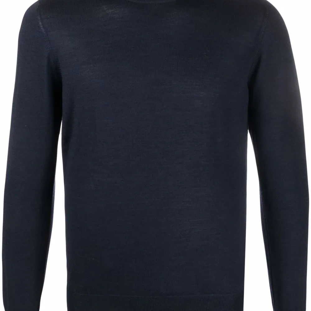 Джемпер тонкой вязки