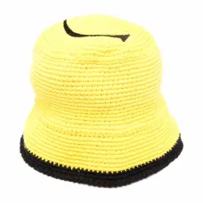 Панама в технике кроше с вышитым логотипом