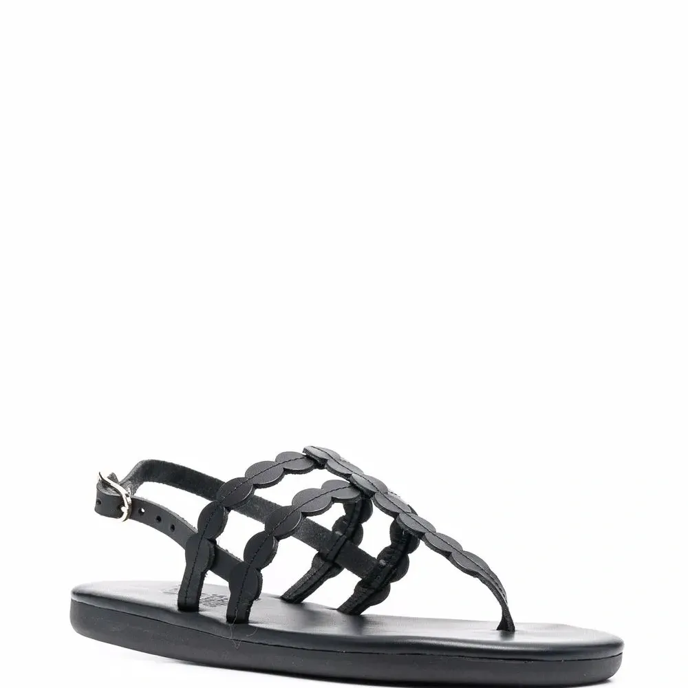 Сандалии с ремешком на пятке