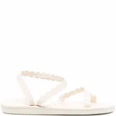 Сандалии с ремешком