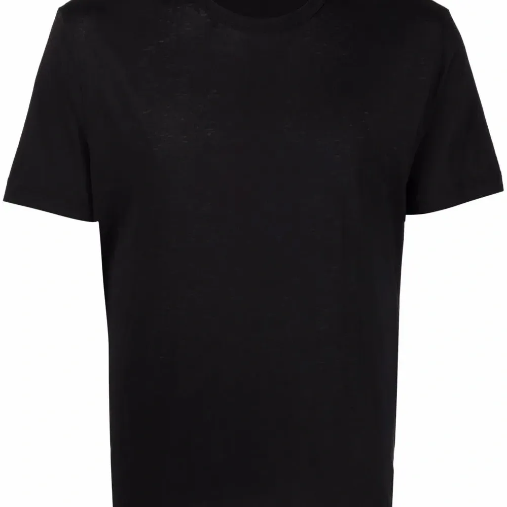 Однотонная футболка