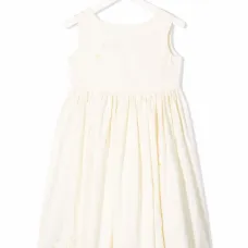 Платье без рукавов со складками