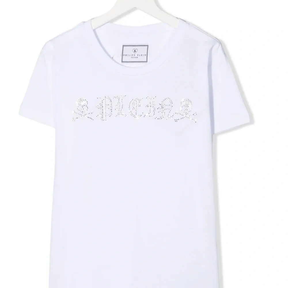 Декорированная футболка