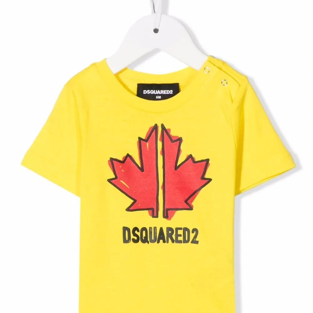 Футболка с логотипом