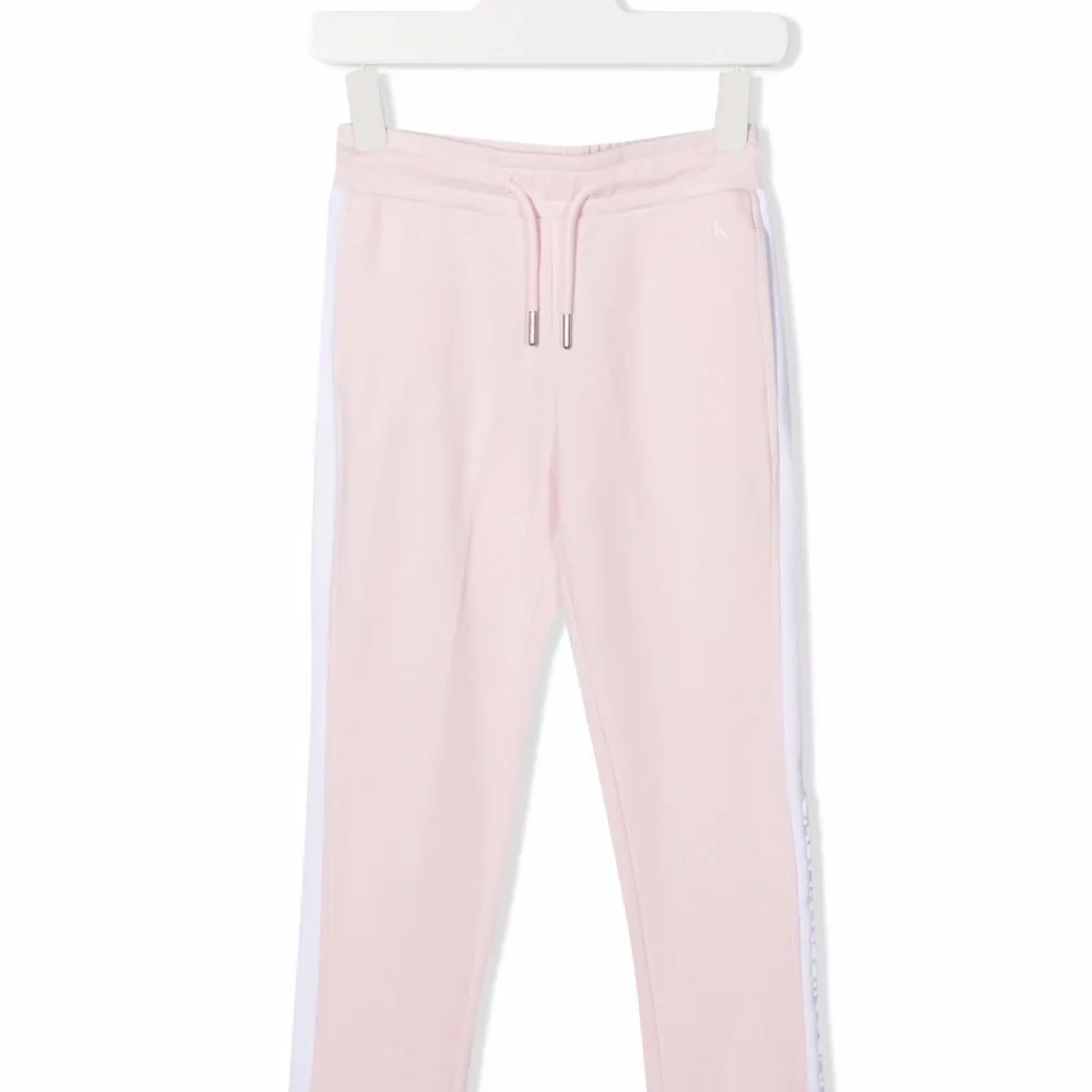 Спортивные брюки с логотипом