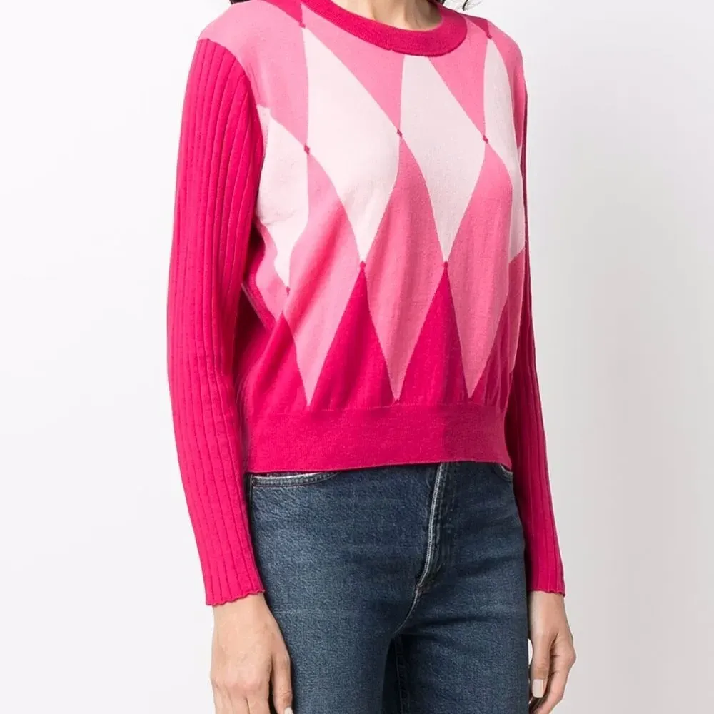 Джемпер вязки интарсия с узором аргайл