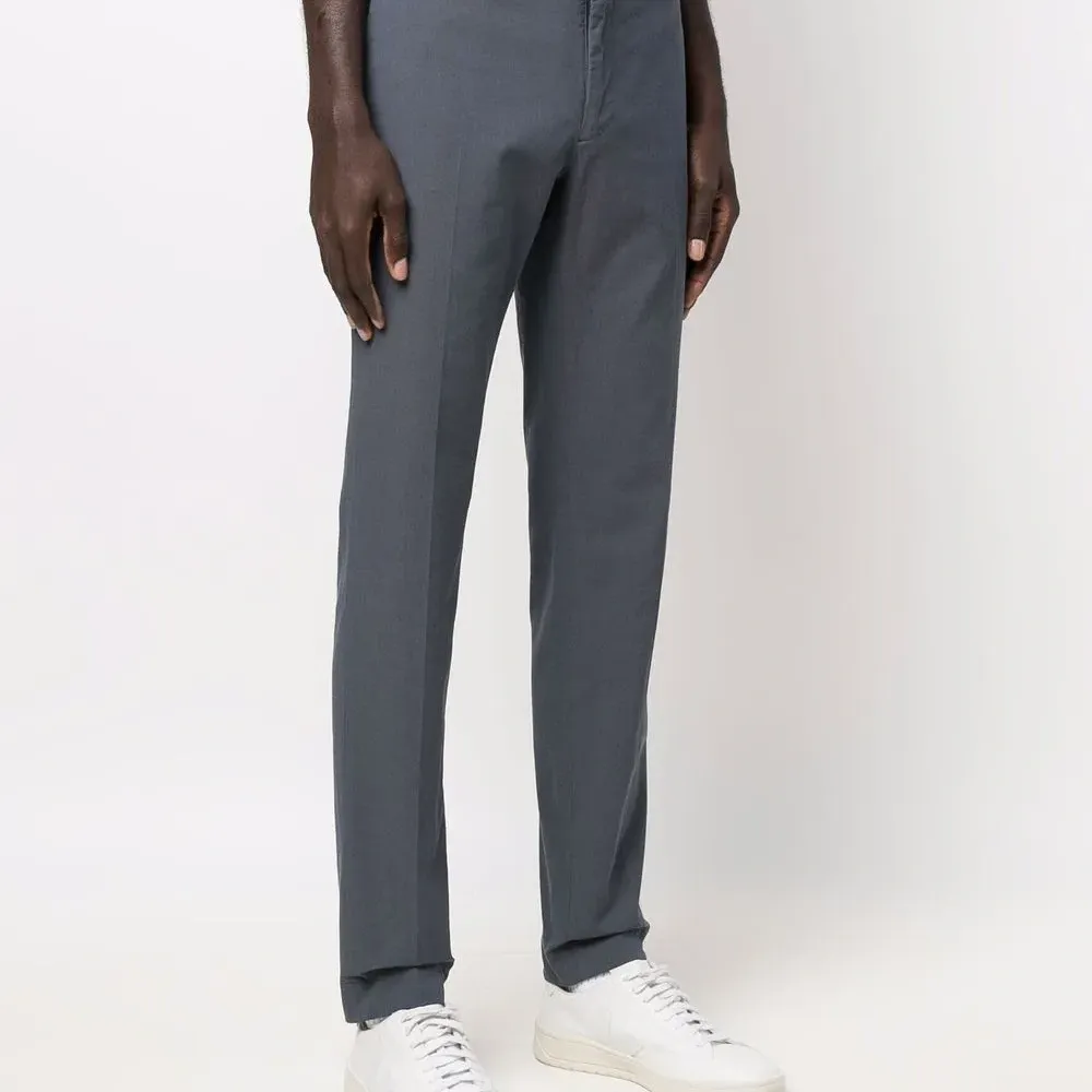 Брюки прямого кроя