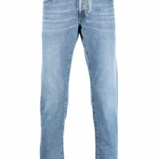 Прямые джинсы средней посадки