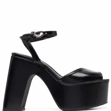 Босоножки на платформе