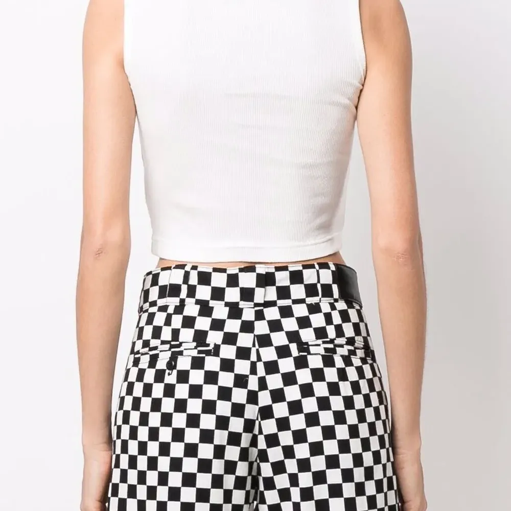 Топ без рукавов