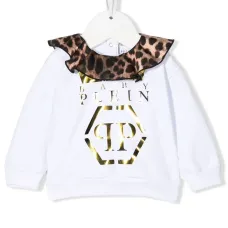 Толстовка с оборками на воротнике