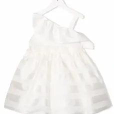 Расклешенное платье без рукавов