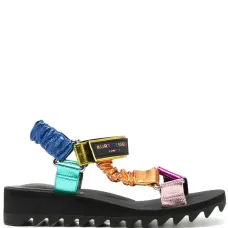 Сандалии в стиле колор-блок