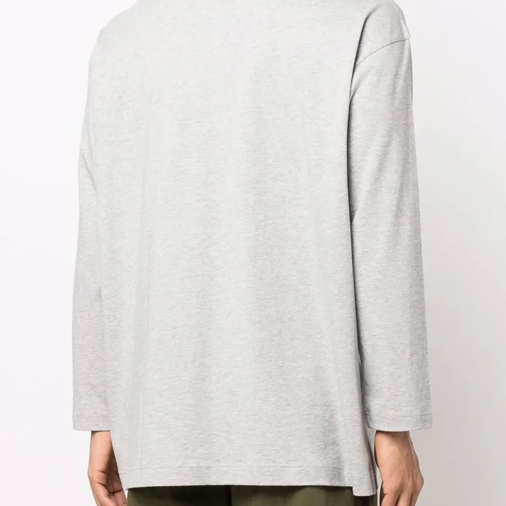 Футболка с длинными рукавами и логотипом