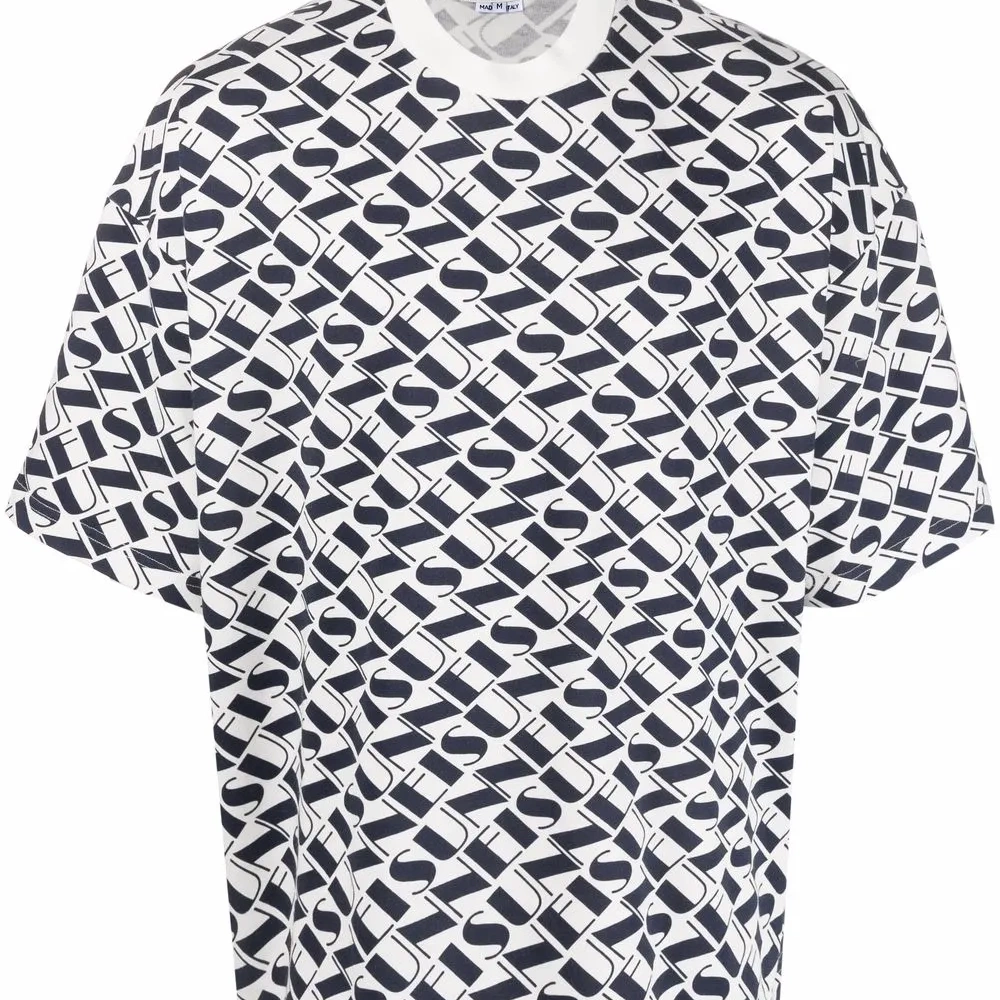 Футболка с графичным принтом