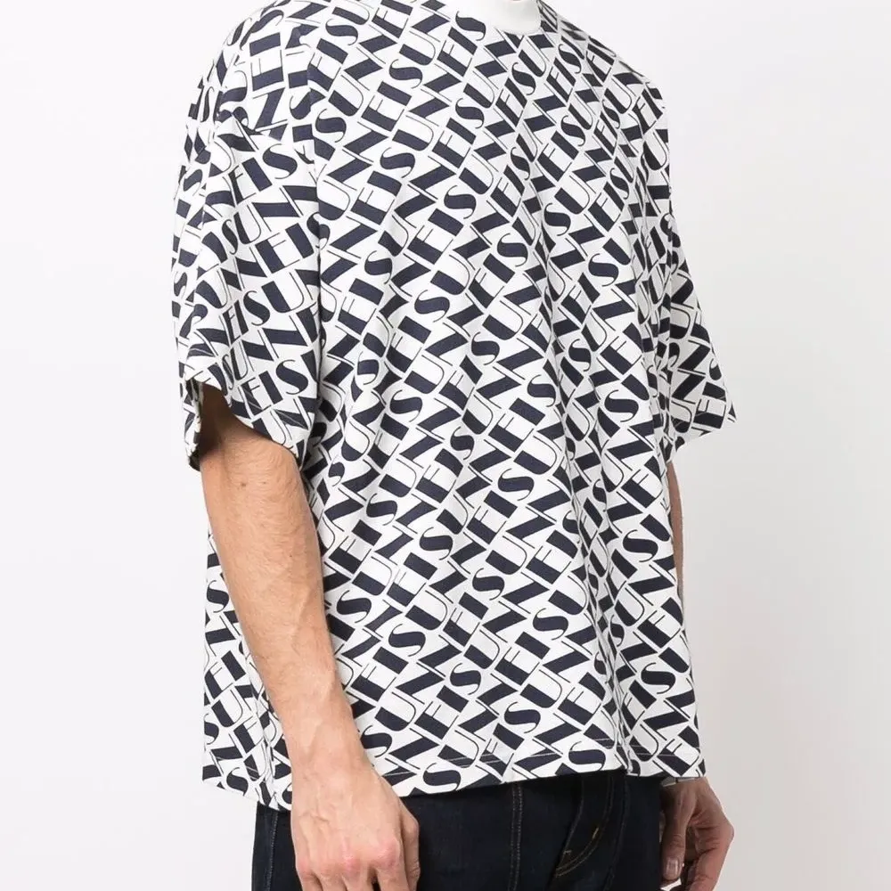 Футболка с графичным принтом